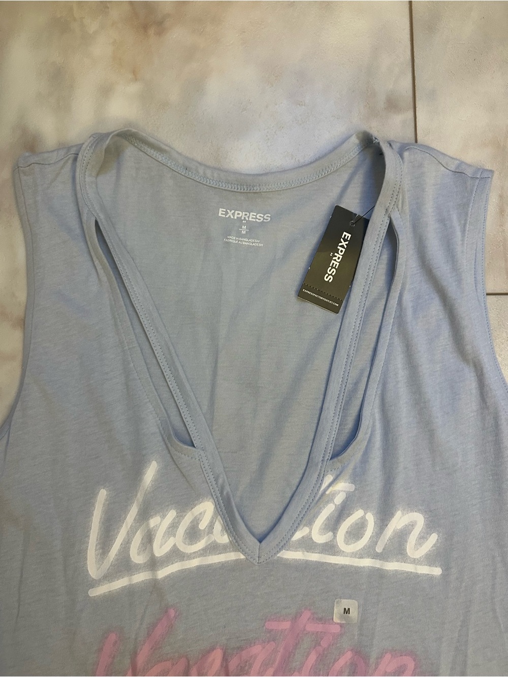 Express Women's Light Blue Graphic V-Neck Tank Top